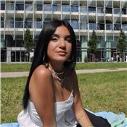 Sono disponibile nel seguire chi ne ha la necessità e a trovare un metodo di studio che possa aiutare